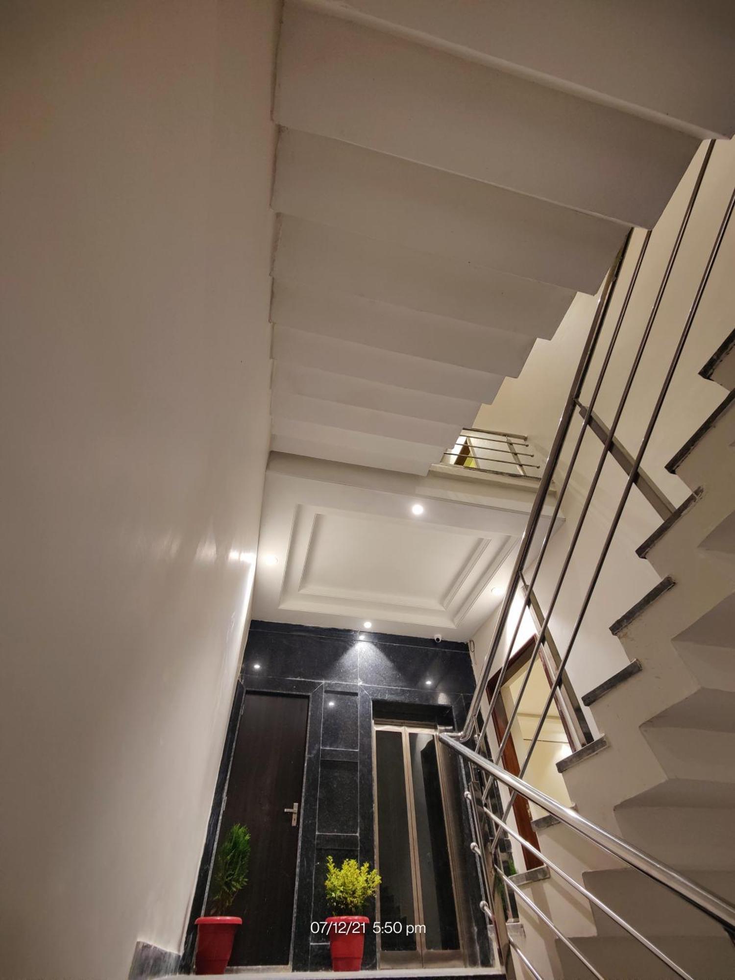 Mds Royal Resort Tulsipur Exterior foto